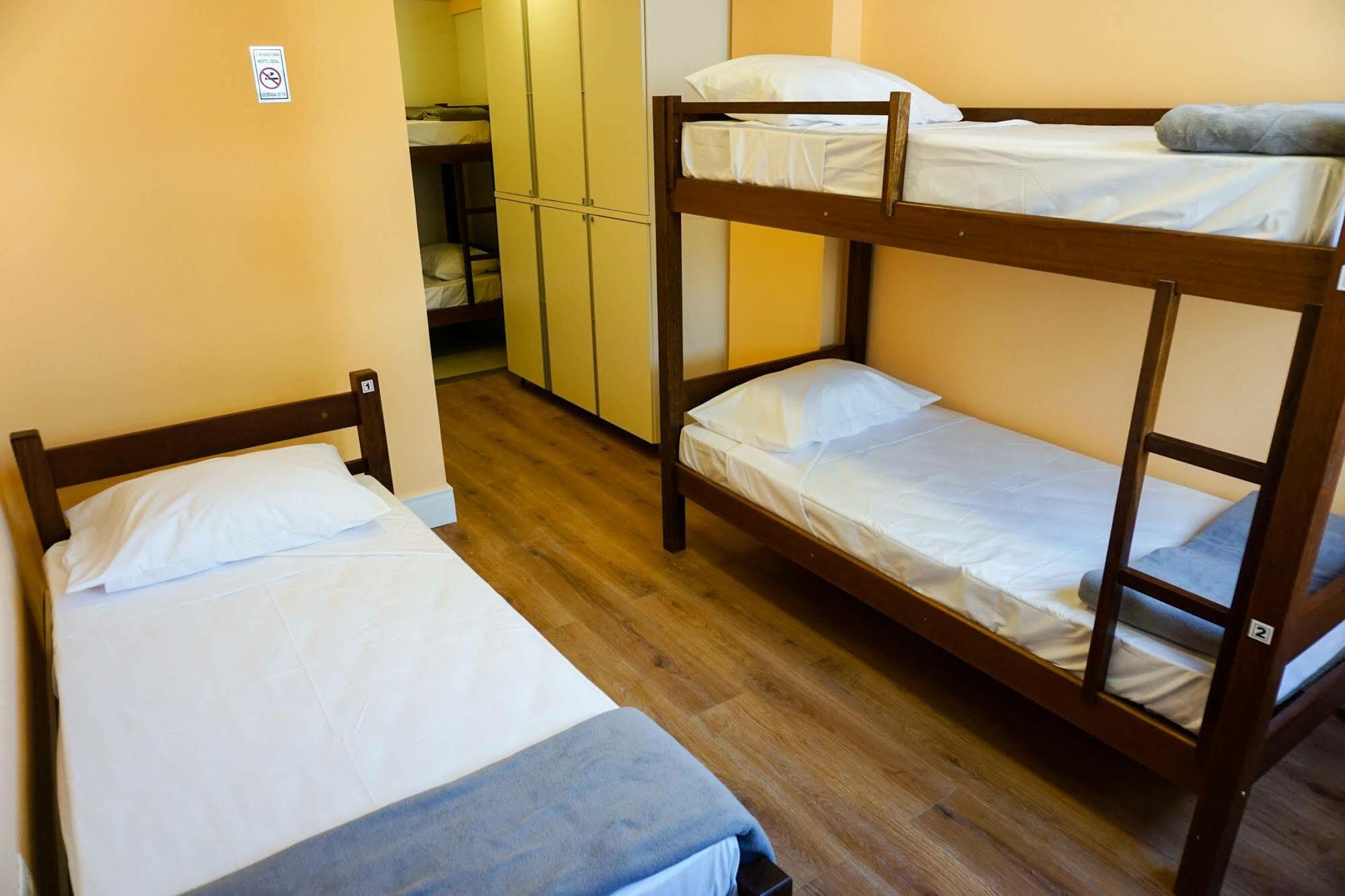 Vertical Hostal *